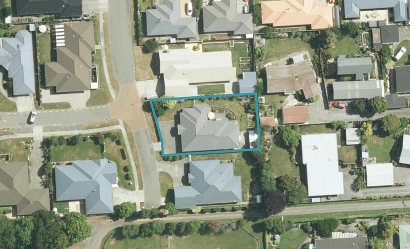 18 Magnolia Drive, Springlands, Blenheim - Carousel 1