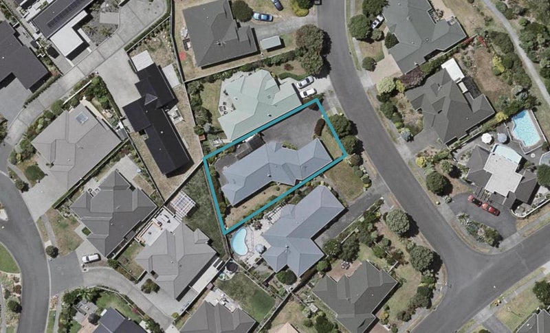 5 Takahe Drive, Paraparaumu Beach, Paraparaumu - Carousel 1