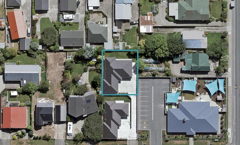 12 Bullar Street, Grasmere, Invercargill - Carousel 1