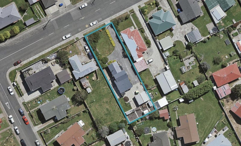 55 Avon Road, Clifton, Invercargill - Carousel 1