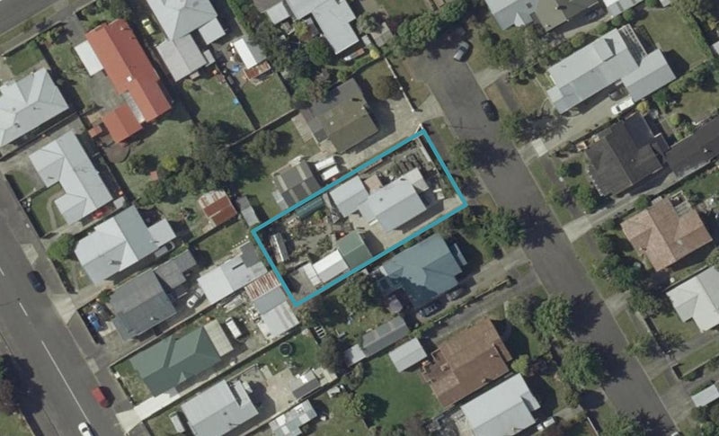 4 Burns Avenue, Takaro, Palmerston North - Carousel 1