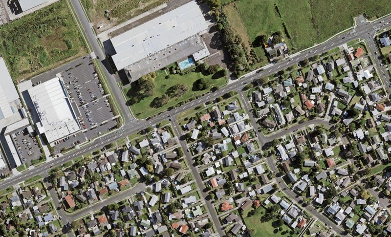 2D Feasegate Street, Manurewa, Auckland - Carousel 1