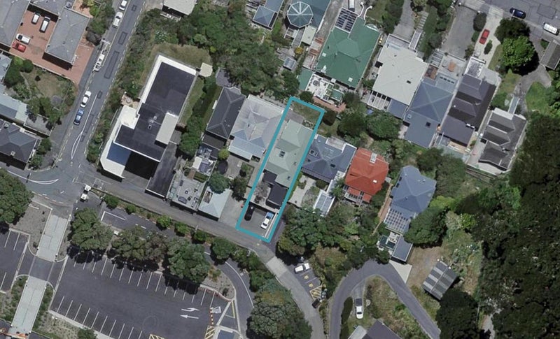 3 Austin Terrace, Mount Victoria, Wellington - Carousel 1