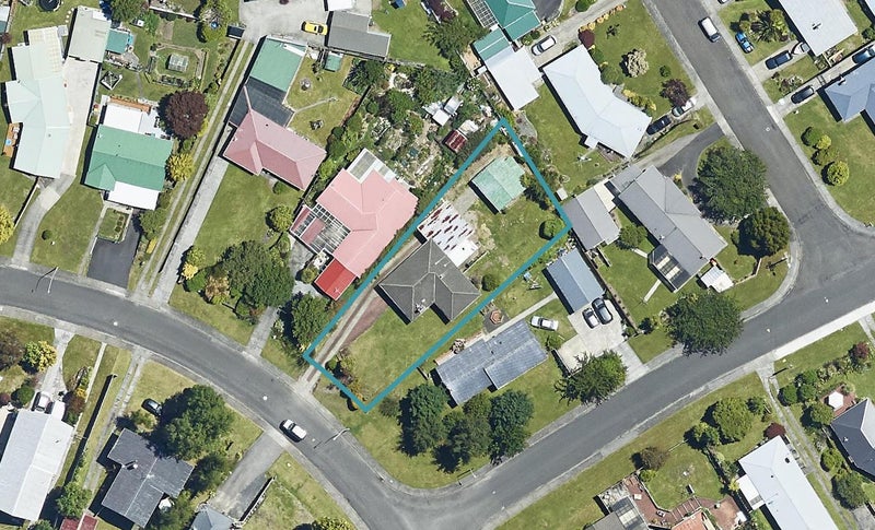 21 Rimuvale Street, Pukehangi, Rotorua - Carousel 1