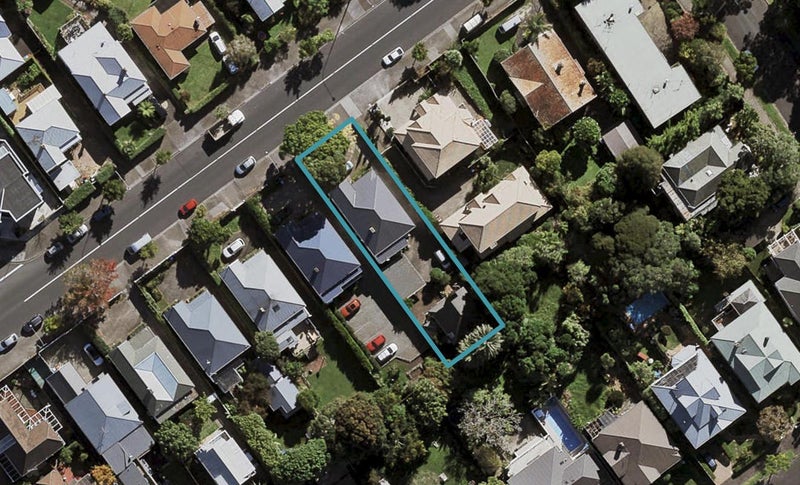 2/22 Green Lane East, Remuera, Auckland - Carousel 1