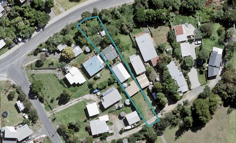 46 James Mcleod Road, Helensville - Carousel 1