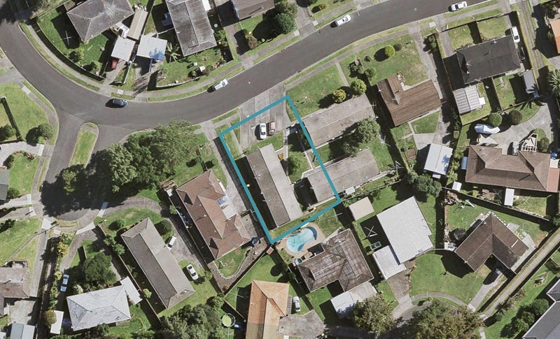 12 Challen Close, Conifer Grove, Takanini - Carousel 1