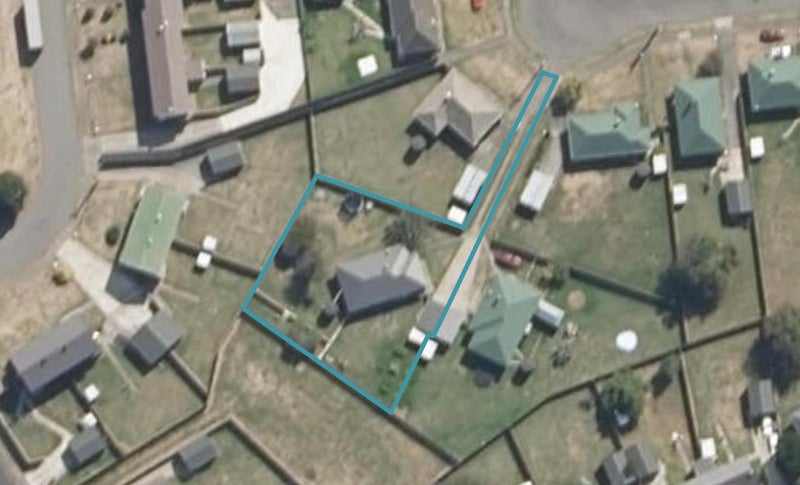 11 Holland Crescent, Bulls, Bulls - Carousel 1