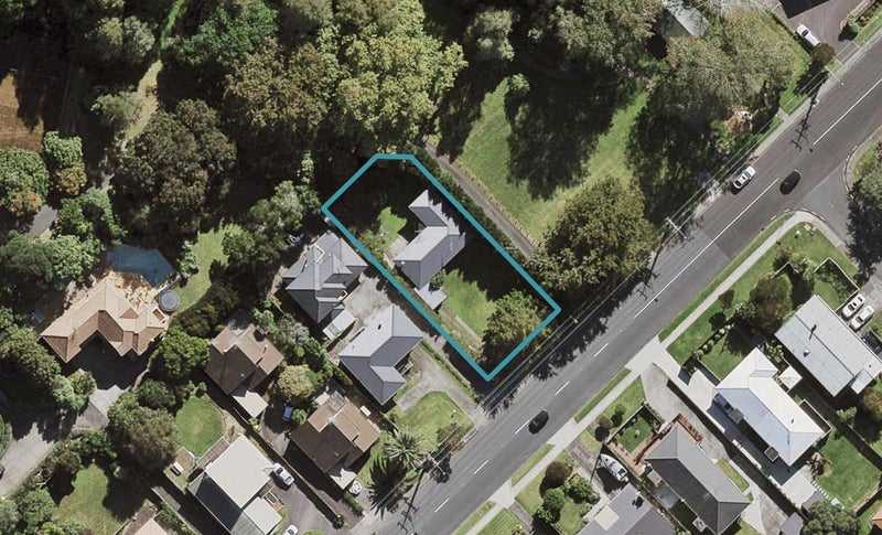 37 Ocean View Road, Hillcrest, Auckland - Carousel 1