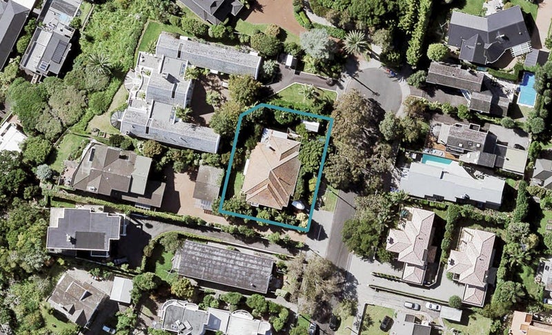 12 Aumoe Avenue, St Heliers, Auckland - Carousel 1