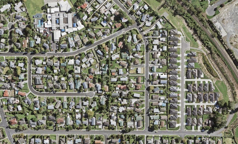 49 Greenhaven Avenue, Opaheke, Papakura - Carousel 1