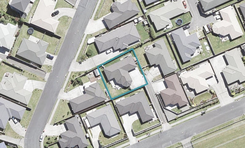 40 Percy Kinsman Crescent, Riverstone Terraces, Upper Hutt - Carousel 1