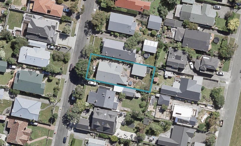 12 Matai Street, Woburn, Lower Hutt - Carousel 1