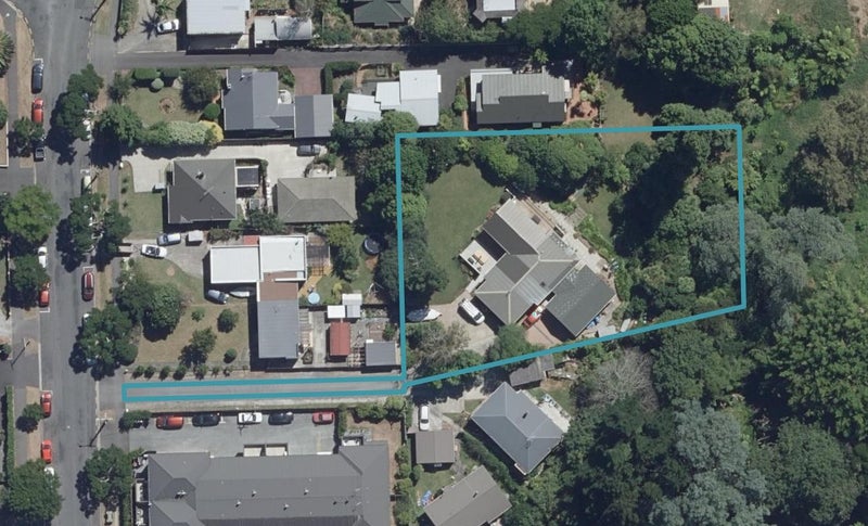 15 Horne Street, Hamilton Central, Hamilton - Carousel 1
