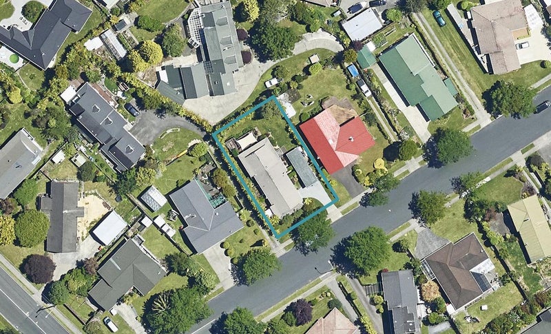 8 Hodgkins Street, Pukehangi, Rotorua - Carousel 1