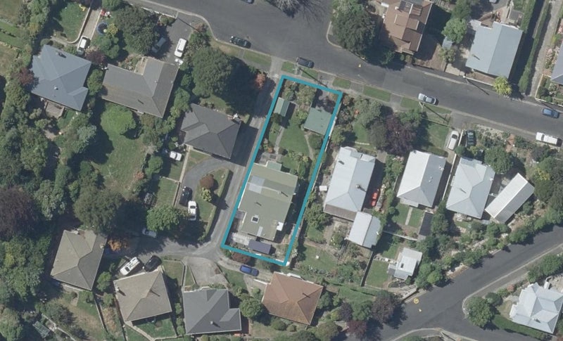 16 Byron Street, Mornington, Dunedin - Carousel 1