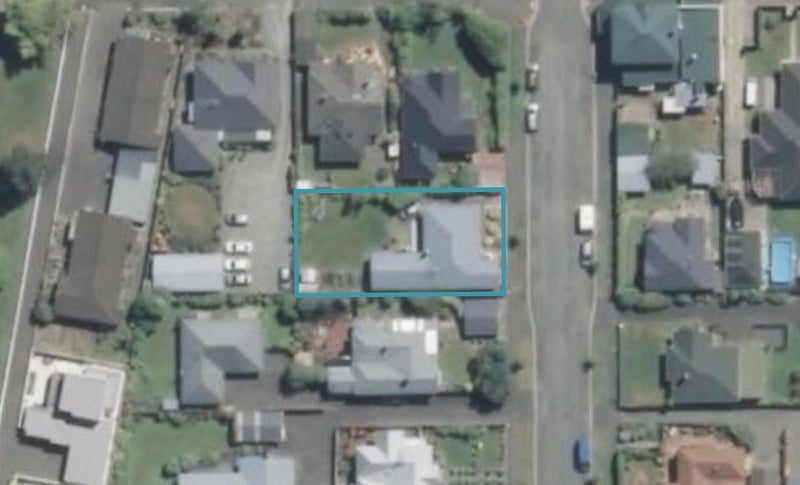 1B Ranfurly Street, West End, Timaru - Carousel 1