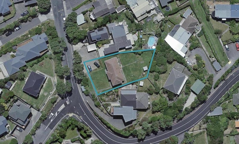 120 Homebush Road, Khandallah, Wellington - Carousel 1