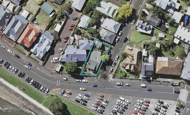 14 Queens Parade, Devonport, Auckland - Carousel 1