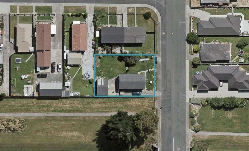 135 Brown Street, Kingswell, Invercargill - Carousel 1