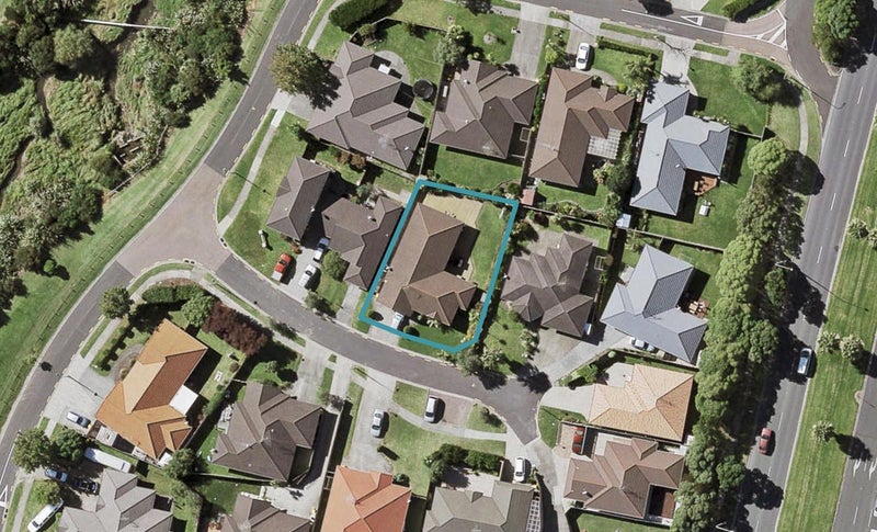 4 Kilbaha Close, East Tamaki, Auckland - Carousel 1