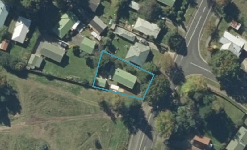 206 Te Rangitautahanga Road, Tūrangi - Carousel 1