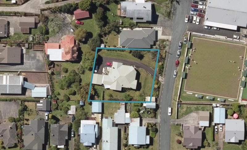 1 Huapai Street, Kensington, Whangarei - Carousel 1