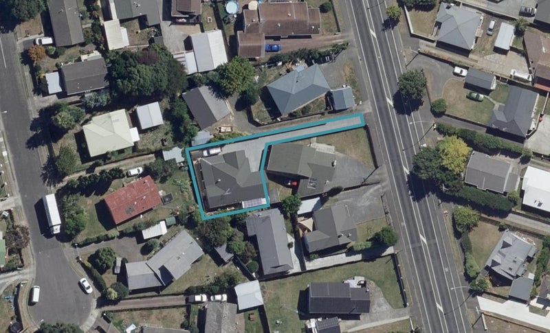 54A Tuhikaramea Road, Dinsdale, Hamilton - Carousel 1