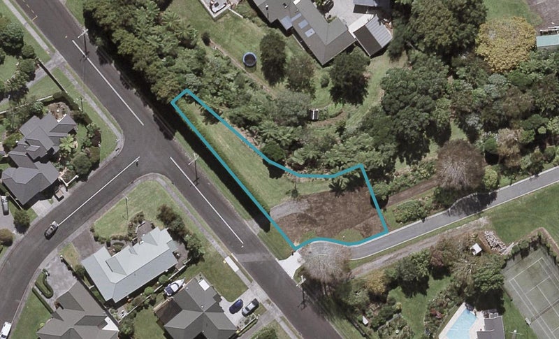 91 Queens Road, Glen Avon, New Plymouth - Carousel 1