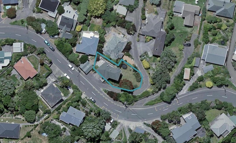 210 Cockayne Road, Ngaio, Wellington - Carousel 1
