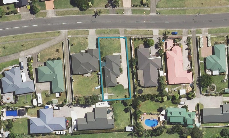 72 Potae Avenue, Lytton West, Gisborne - Carousel 1