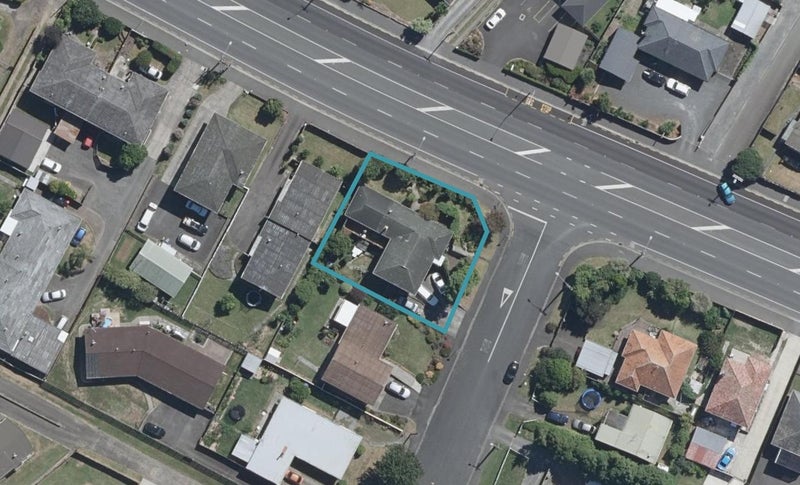 2 Dalgliesh Avenue, Forest Lake, Hamilton - Carousel 1
