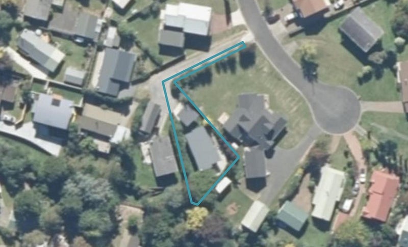 11 Gibbs Place, Kinloch, Taupō - Carousel 1