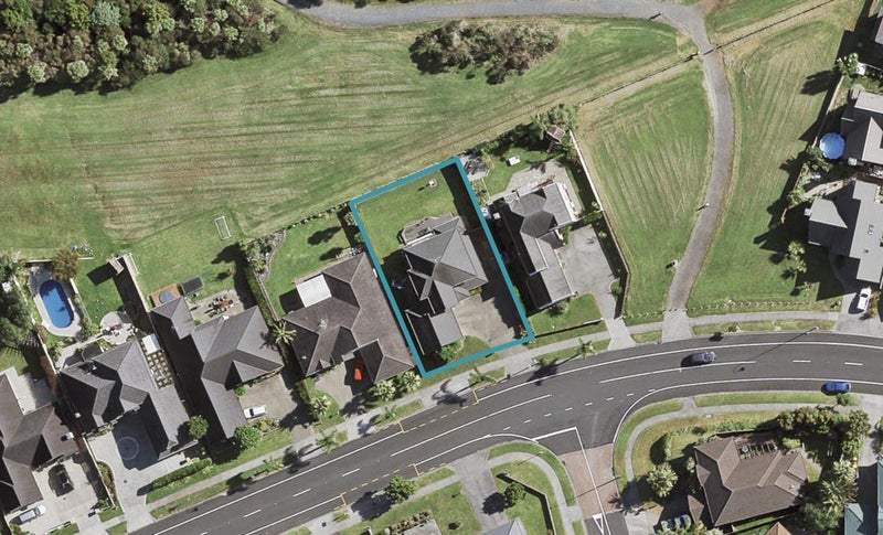 198 Charles Prevost Drive, The Gardens, Auckland - Carousel 1
