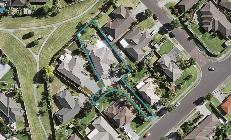 92 Longford Park Drive, Takanini, Auckland - Carousel 1