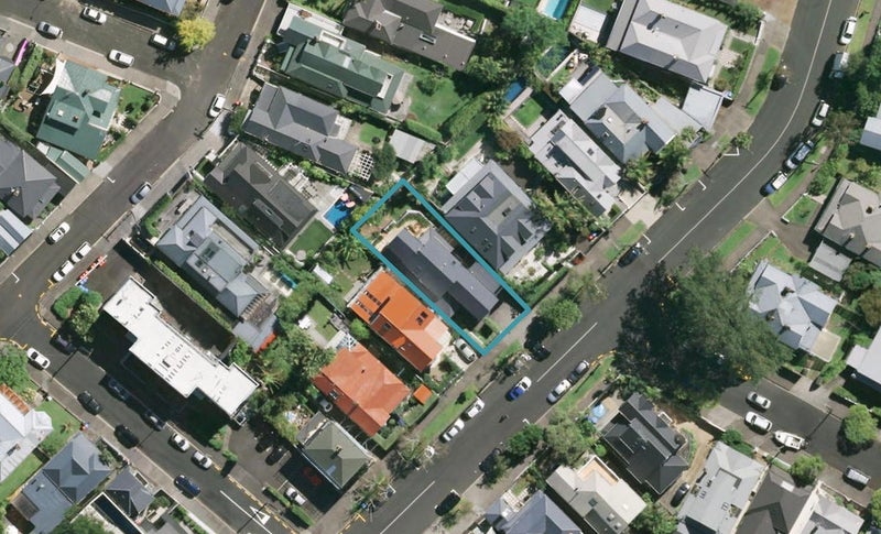 42 Saint Marys Road, Saint Marys Bay, Auckland - Carousel 1