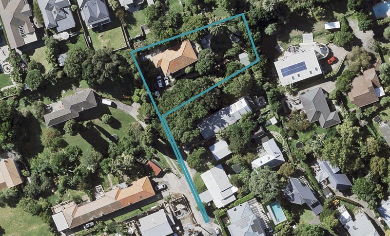 8 Everest Street, Devonport, Auckland - Carousel 1