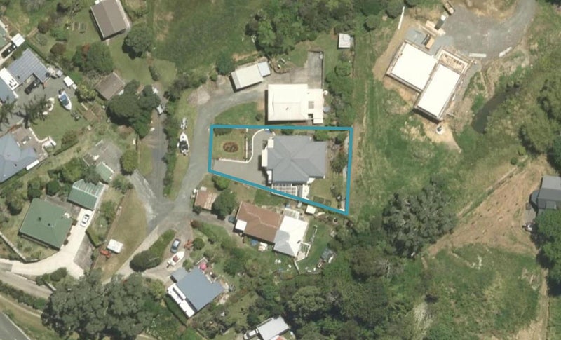 5 Beach Road, Whangarei - Carousel 1