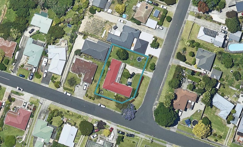 35 Landview Road, Parkvale, Tauranga - Carousel 1