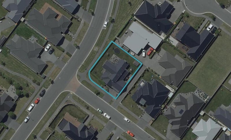 1 Josephine Crescent, Aidanfield, Christchurch - Carousel 1