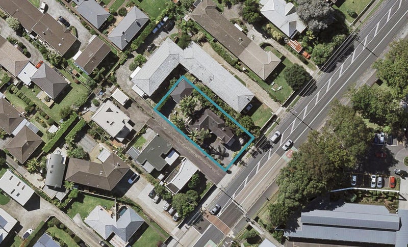 157 Shakespeare Road, Milford, Auckland - Carousel 1
