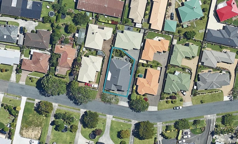54 Freyberg Street, Otumoetai, Tauranga - Carousel 1