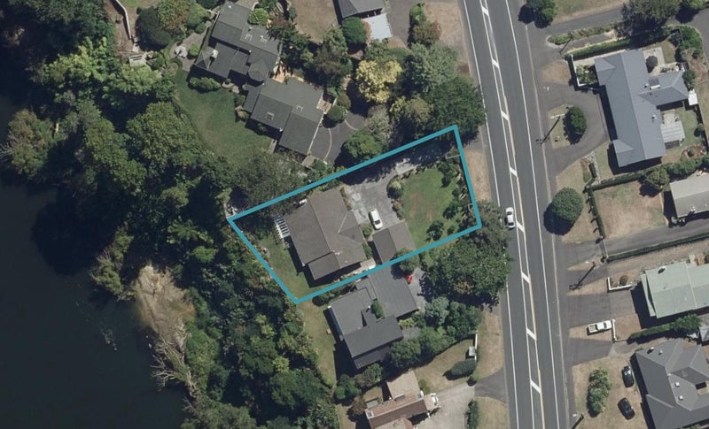 917 River Road, Queenwood, Hamilton - Carousel 1