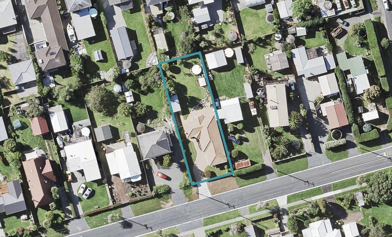 92 Second View Avenue, Beachlands, Auckland - Carousel 1