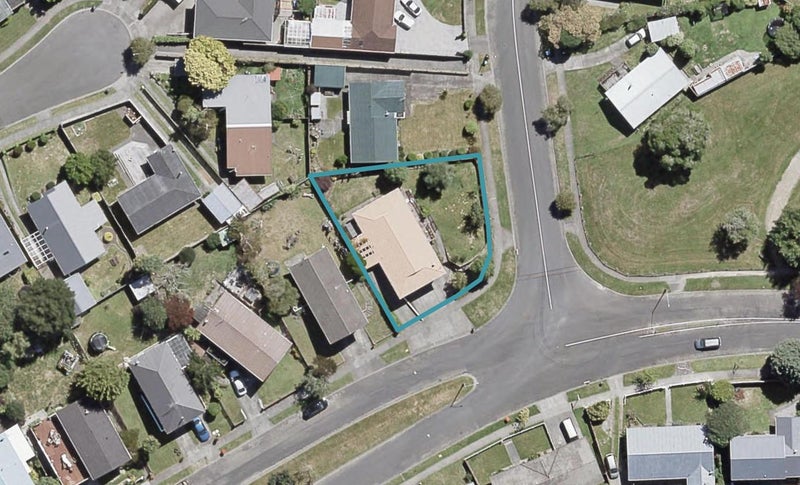 150 California Drive, Totara Park, Upper Hutt - Carousel 1
