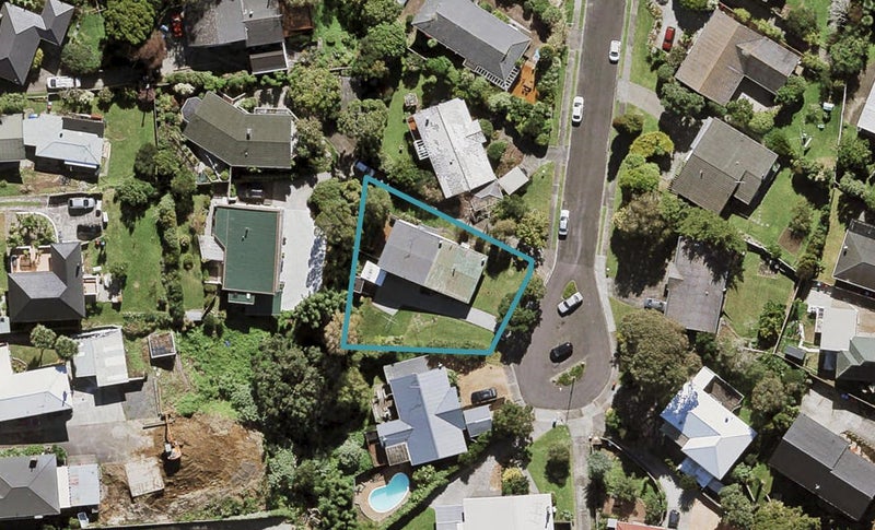 1/37 Eaton Road, Hillsborough, Auckland - Carousel 1