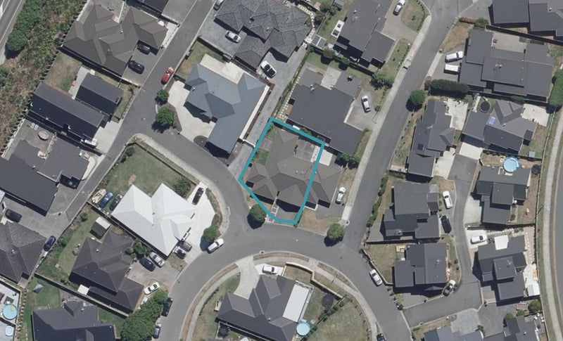 27 Christobel Circle, Huntington, Hamilton - Carousel 1