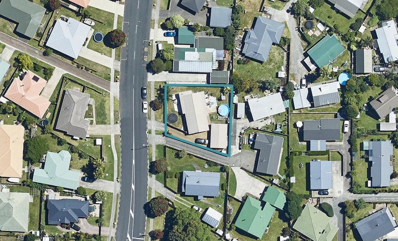 35 Evans Road, Papamoa Beach, Papamoa - Carousel 1