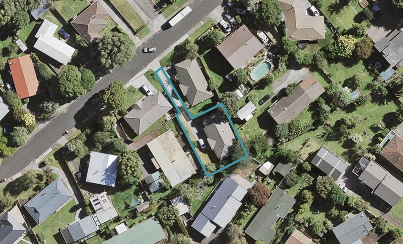 11 Mack Place, Red Hill, Papakura - Carousel 1