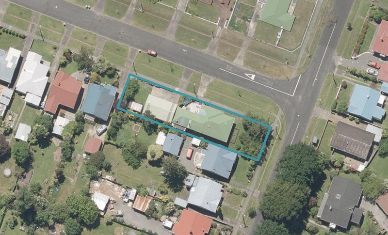 56 Patapu Street, Whanganui East, Whanganui - Carousel 1